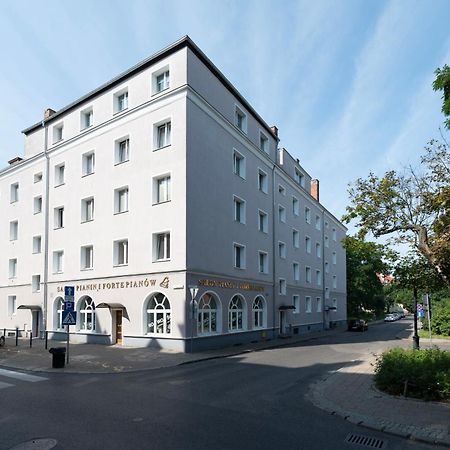 Two Bedroom Apartment 3City With Balcony In Gdansk By Noclegi Renters ภายนอก รูปภาพ