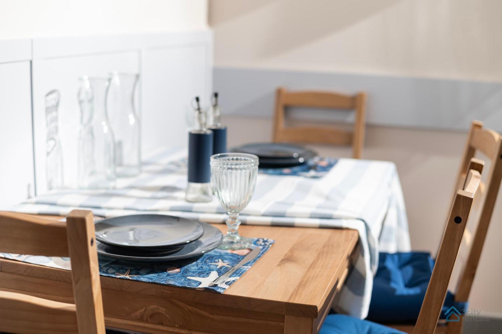 Two Bedroom Apartment 3City With Balcony In Gdansk By Noclegi Renters ภายนอก รูปภาพ